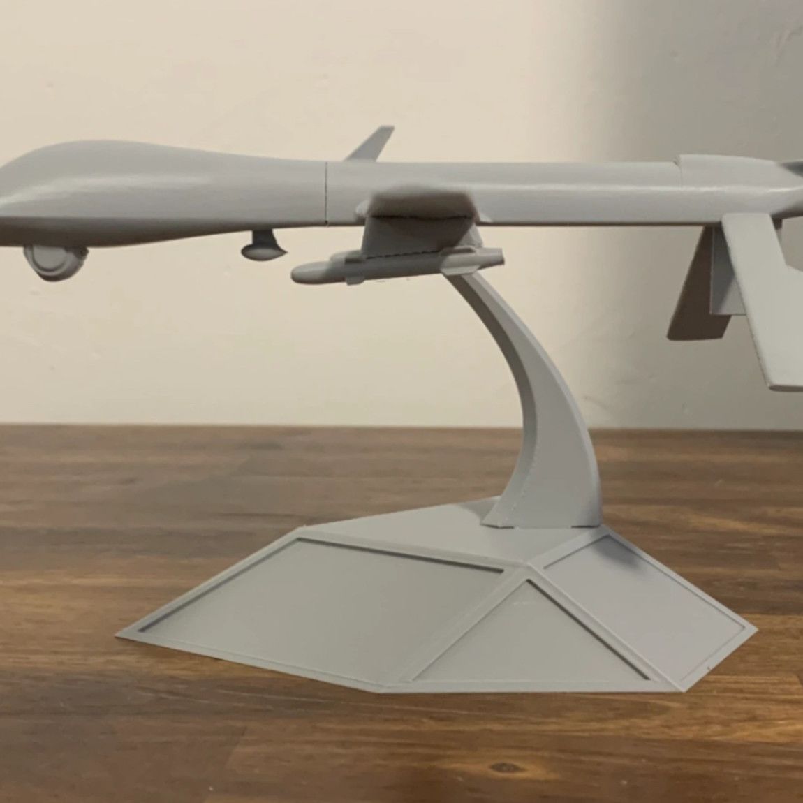 โมเดลเครื่องบินจำลองโดรน MQ-1B - Drone 3D Modeling บทวิจารณ์และราคา